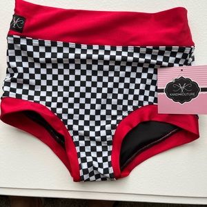 Kandi Kouture new with tag.TXS 0/2 size